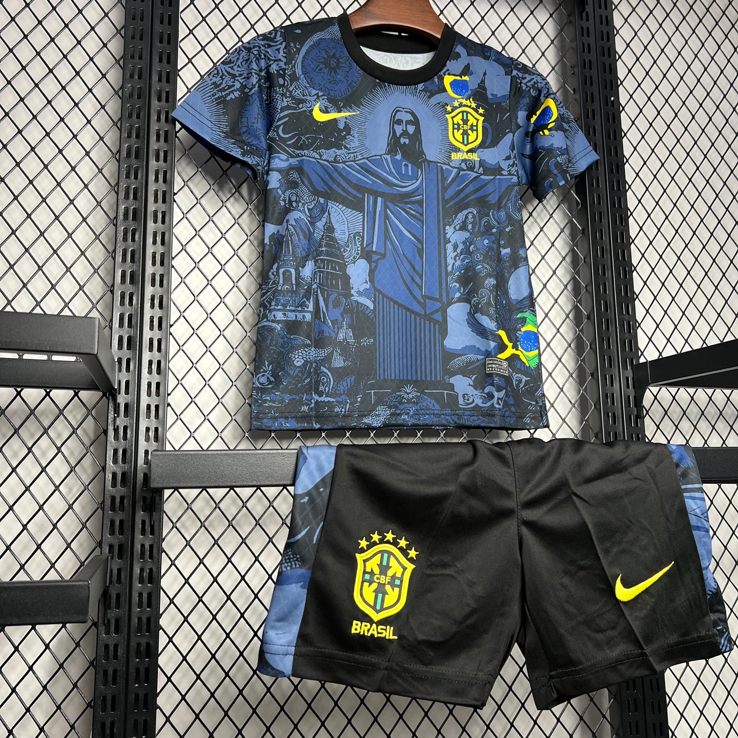 Brasil Kit Niños Edición Azul Oscuro 2024