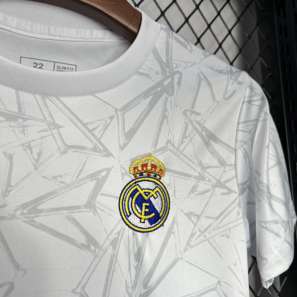 Real Madrid Kit Niños Pre Partido 2024/25