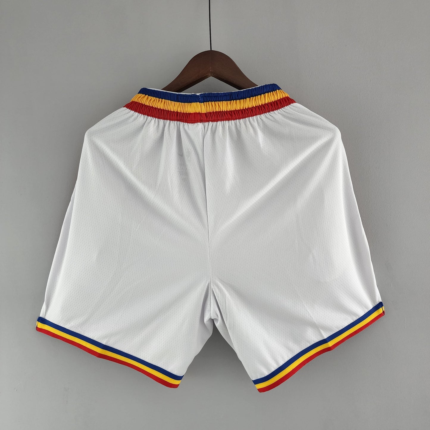 Golden State Warriors Shorts Líneas Tricolor