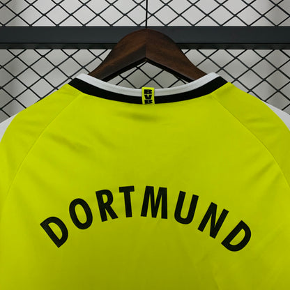 Borussia Dortmund Local Retro 1995/96 Versión Fan