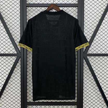 México Edición Especial Negra 2025/26 Versión Fan
