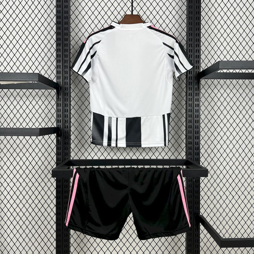 Juventus Local Kit Niños 2025/26