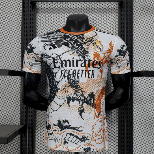 Real Madrid Dragón Negro y Blanco 2025/26 Versión Jugador
