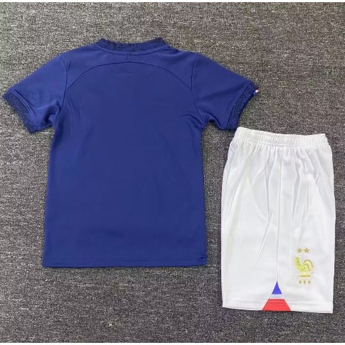 Francia Kit Niños Local 2022