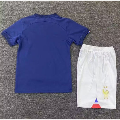 Francia Kit Niños Local 2022