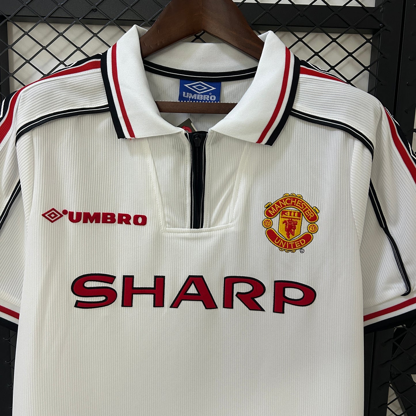 Manchester United Retro Conmemorativa 1998/99 Versión Fan