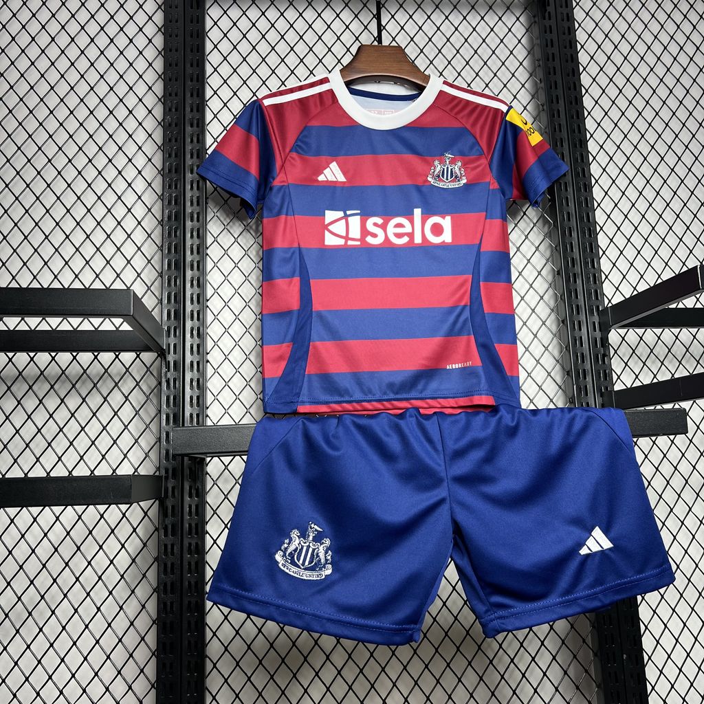 Newcastle Visita 2024/25 Kit Niños