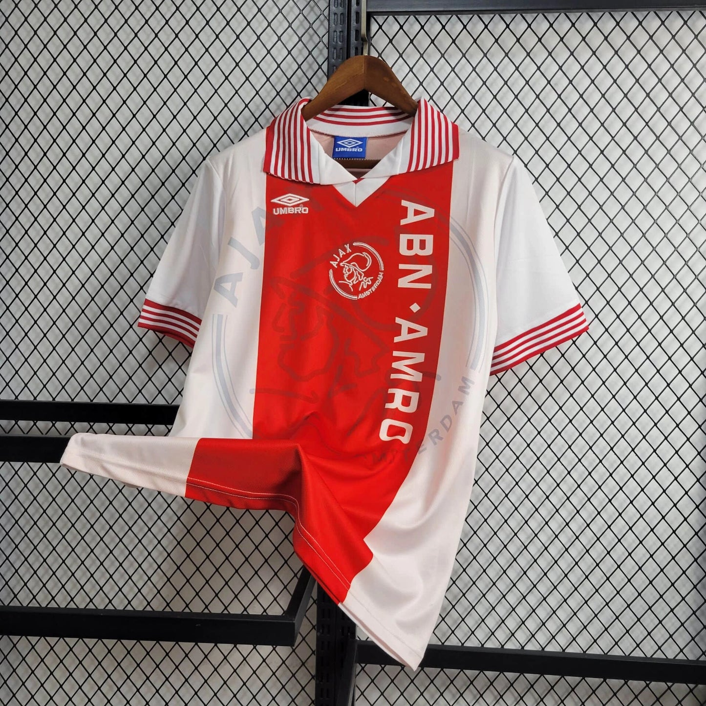 Ajax Local Retro 1995/96 Versión Fan