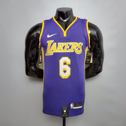 LA Lakers Morada Cuello en V Versión Fan