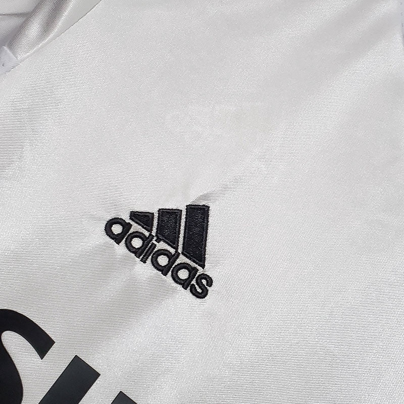 Real Madrid Local Retro 2005/06 Versión Fan