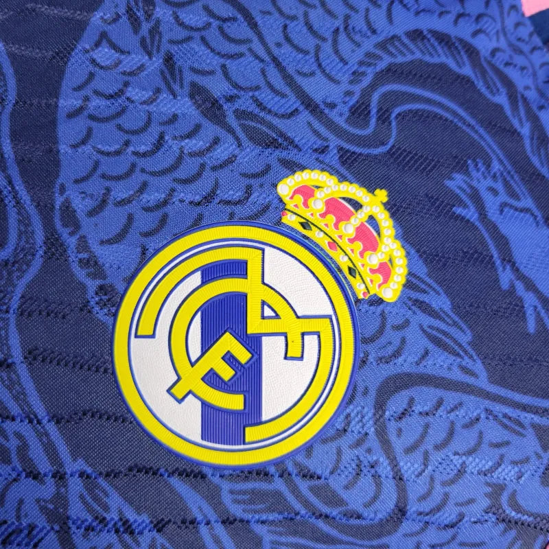 Real Madrid Edición Especial Dragón 2024/25 Versión Jugador