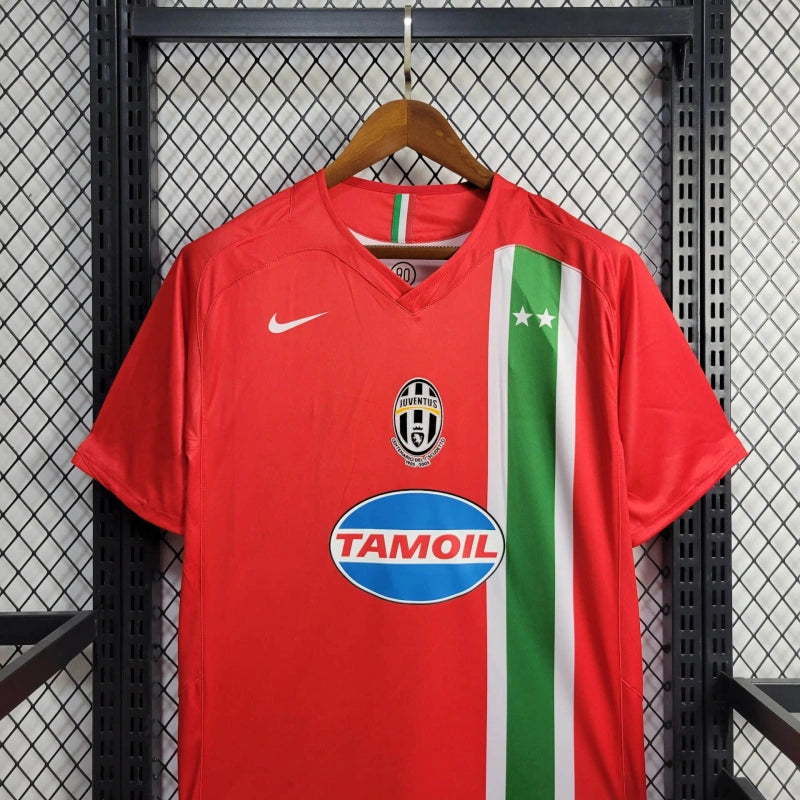 Juventus Retro Visita 2005/06 Versión Fan