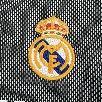 Real Madrid Portero Retro 2002/03 Versión Fan