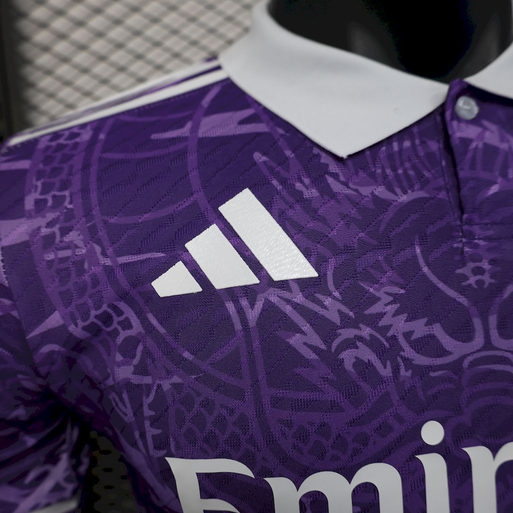 Real Madrid Dragon Morado 2025/26 Versión Jugador