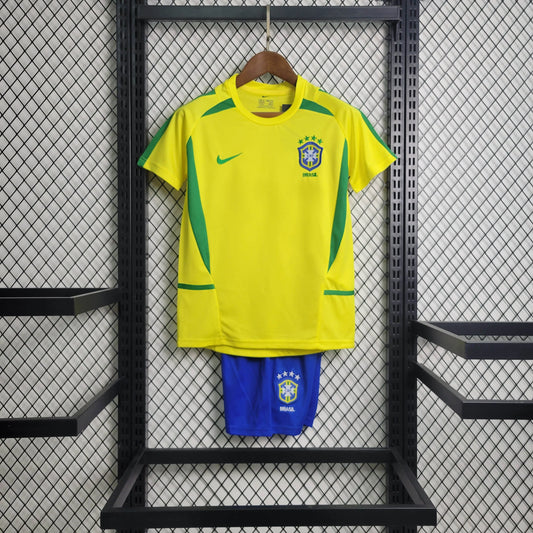 Brasil Retro Kit Niños Local 2002