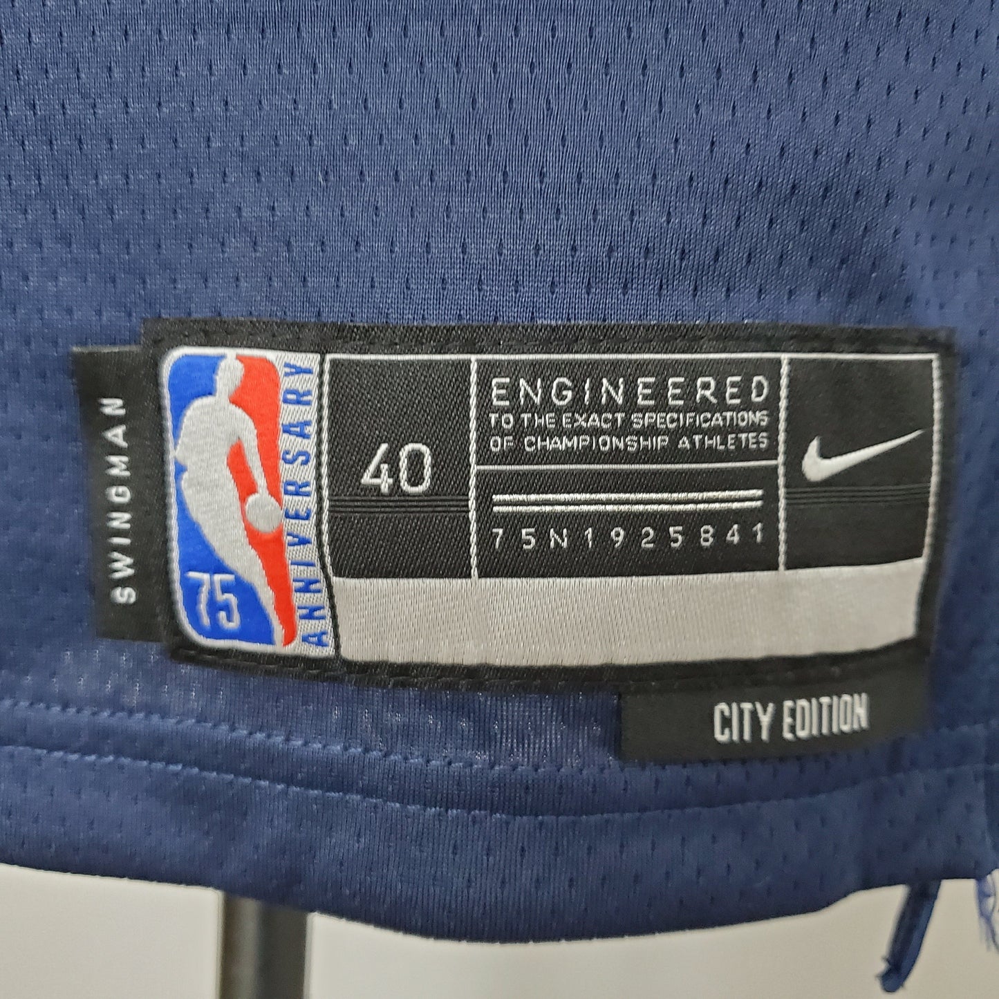 Philadelphia 76ers "City Edition" Azul Royal