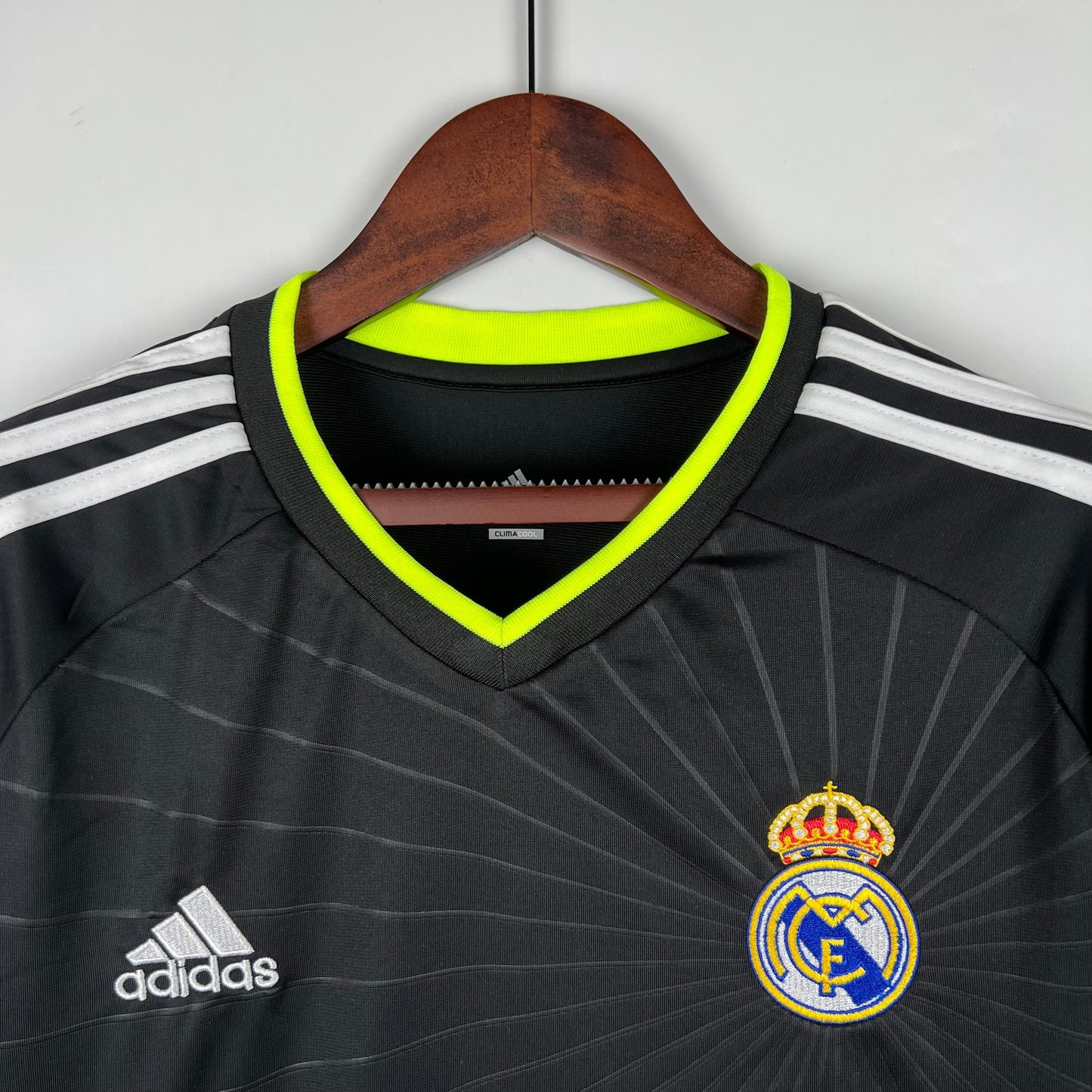 Real Madrid Retro Visita 2010/11 Versión Fan