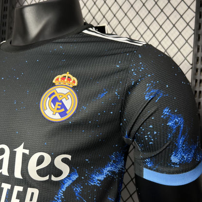 Real Madrid "Ocean Blue Edition" 2024/25 Versión Jugador