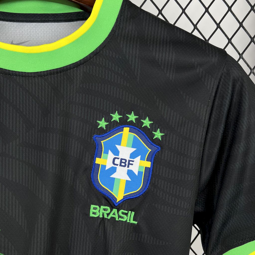 Brasil "Edición Pigeon Negro" 2025/26 Versión Fan