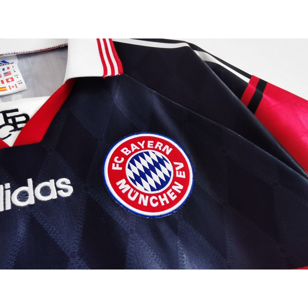 Bayern Munich Local Retro 1997/99 Versión Fan