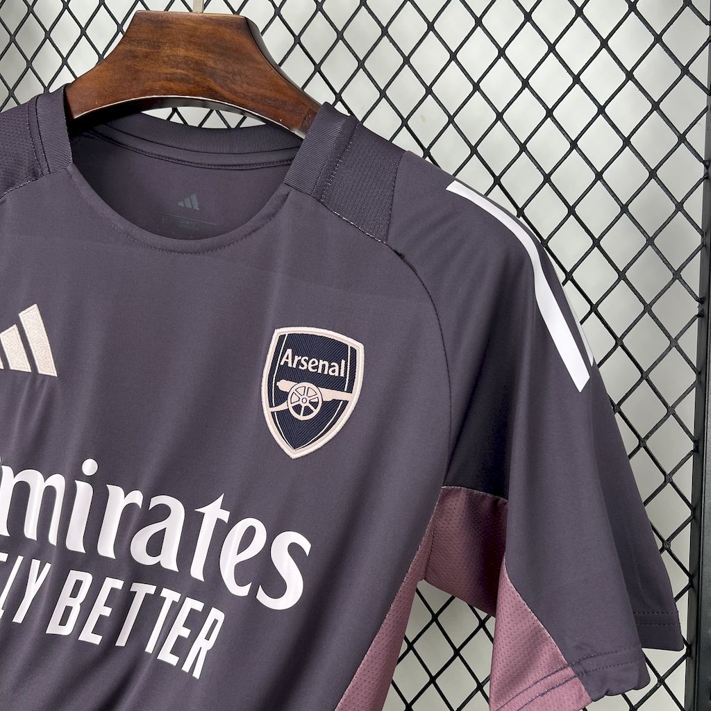 Arsenal Entrenamiento 2025/26 Versión Fan