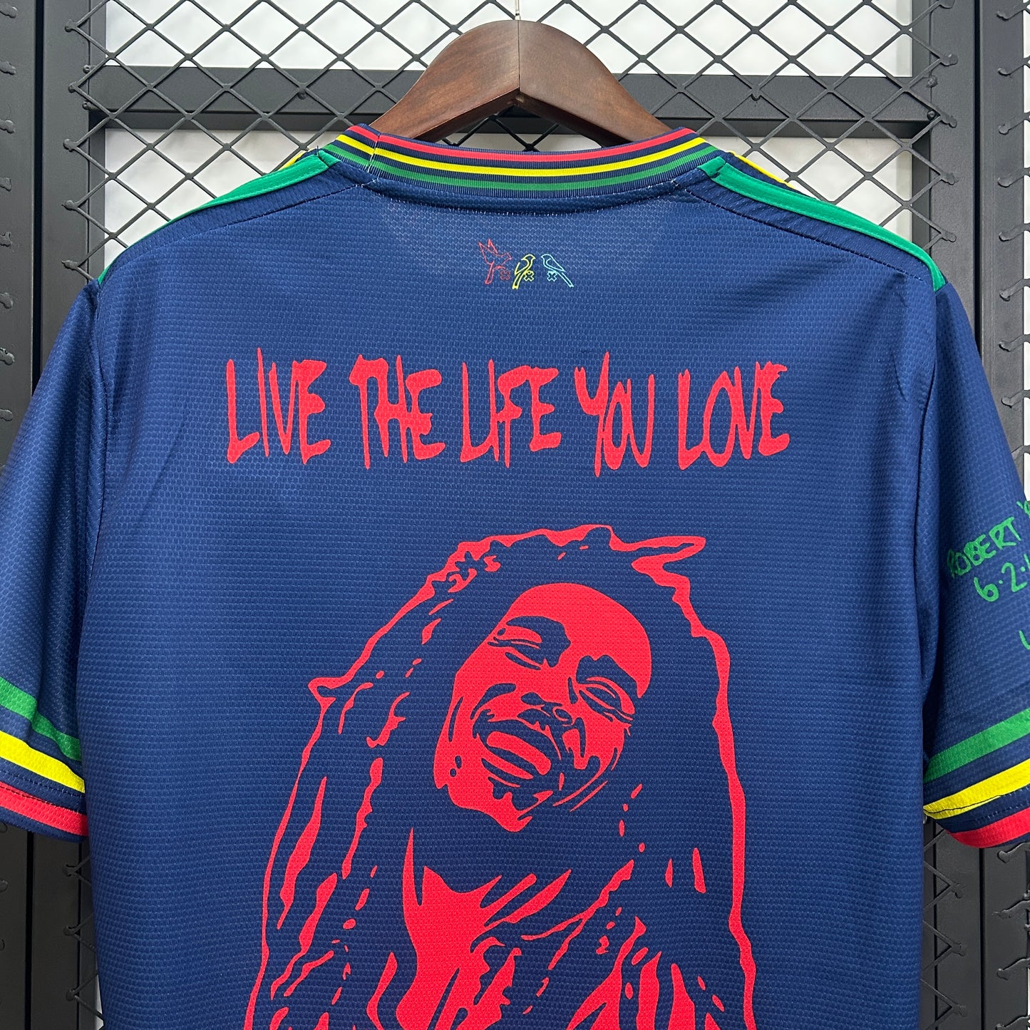 Ajax Edición Especial "Bob Marley Azul" 2025/26 Versión Fan