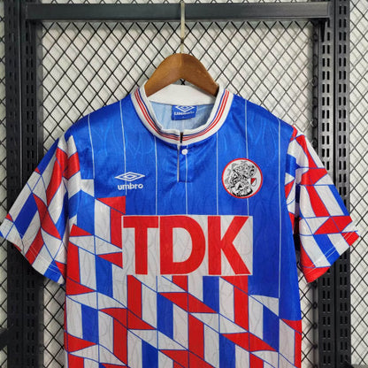 Ajax Visita Retro 1990 Versión Fan