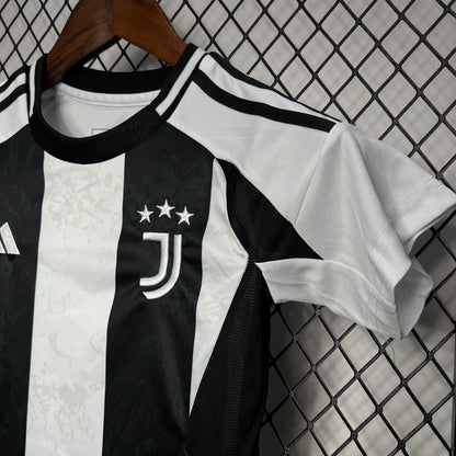 Juventus Local 2024/25 Kit Niños