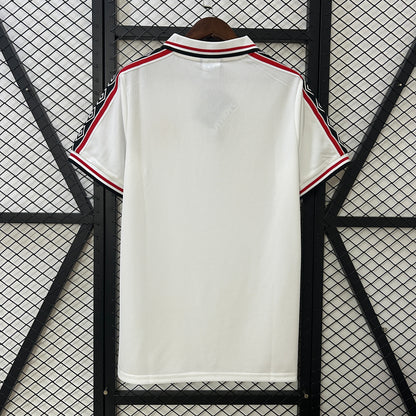 Manchester United Retro Conmemorativa 1998/99 Versión Fan