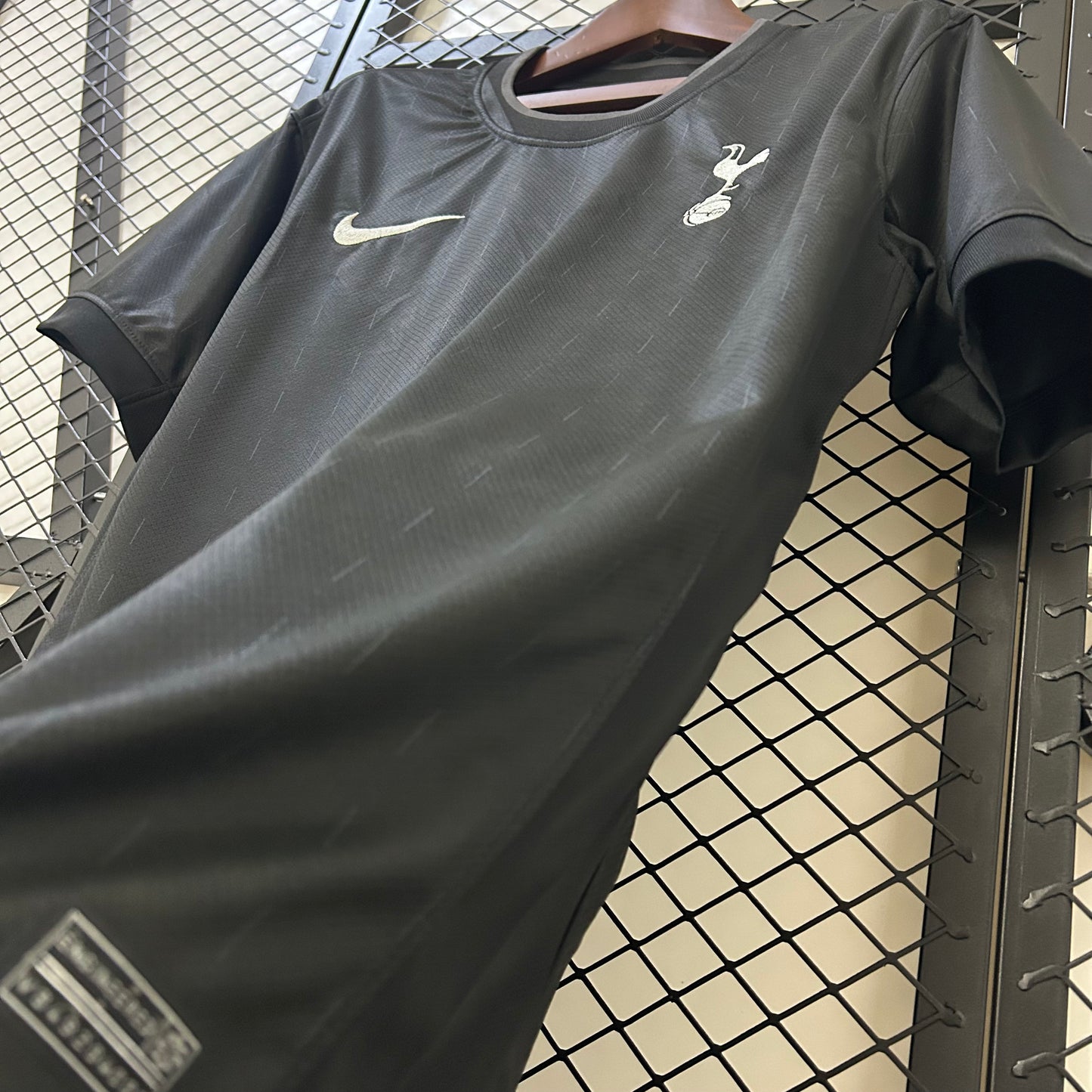 Tottenham Visita 2025/26 Versión Fan
