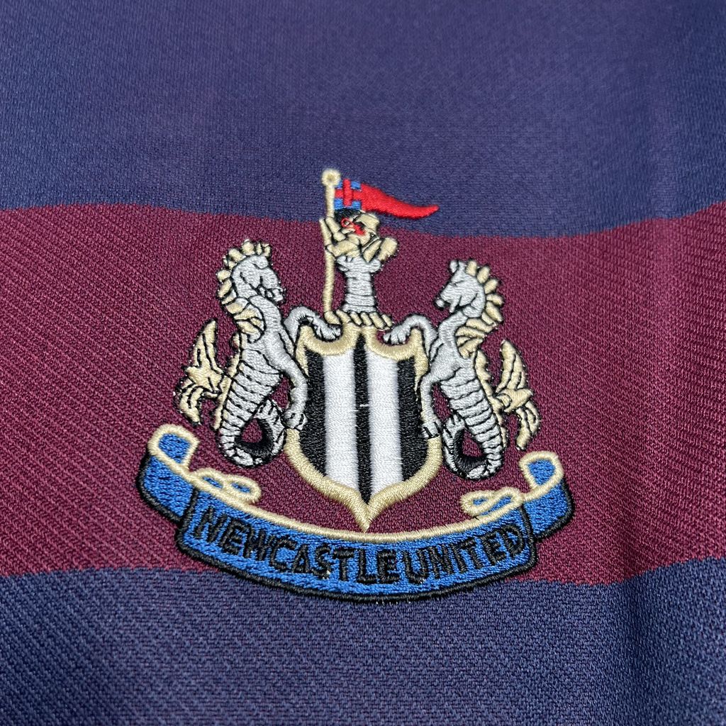 Newcastle Visita Retro 1995/96 Versión Fan