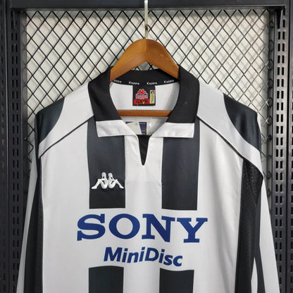 Juventus Retro Local Manga Larga 1997/98 Versión Fan