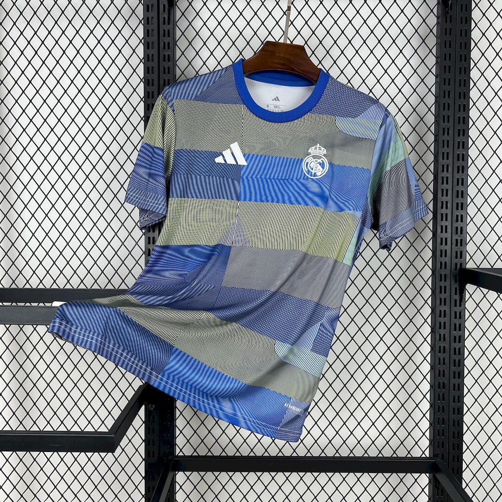 Real Madrid Entrenamiento 2025/26 Versión Fan