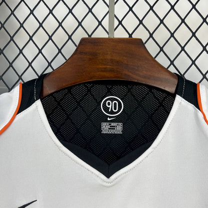 Valencia CF Local Retro 2004/05 Versión Fan