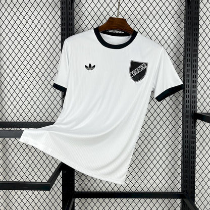 Colo Colo "Casual Retro Blanca" 2025 Versión Fan