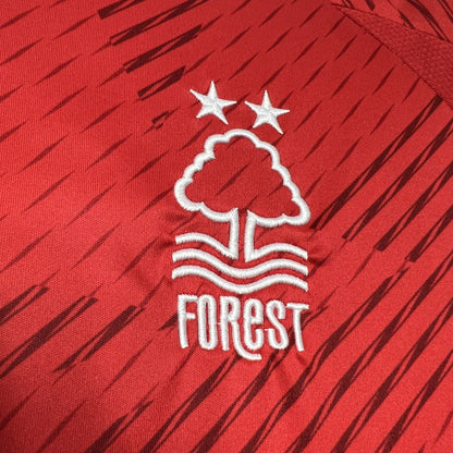 Nottingham Forest Local 2024/25 Versión Fan