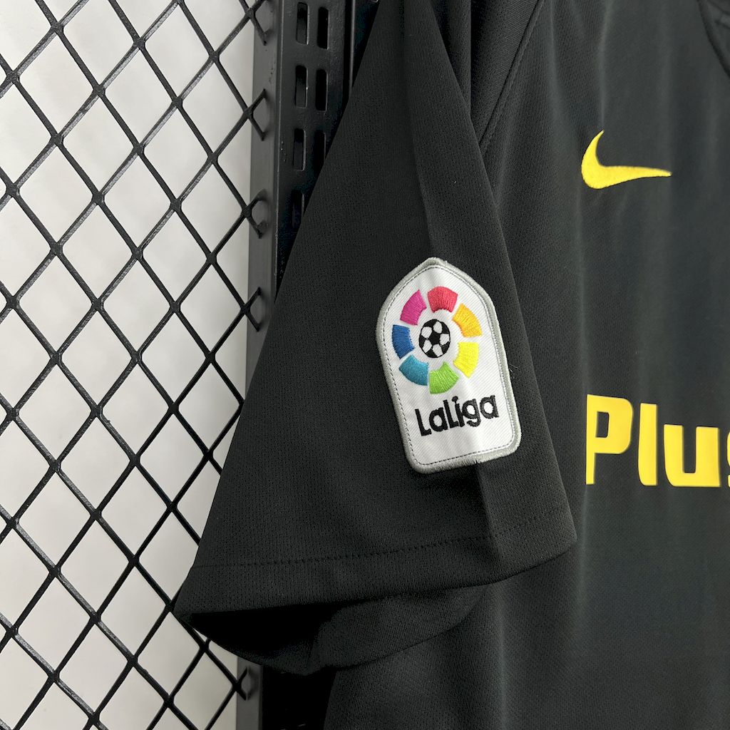 Atlético Madrid Visita Retro 2016/17 Versión Fan