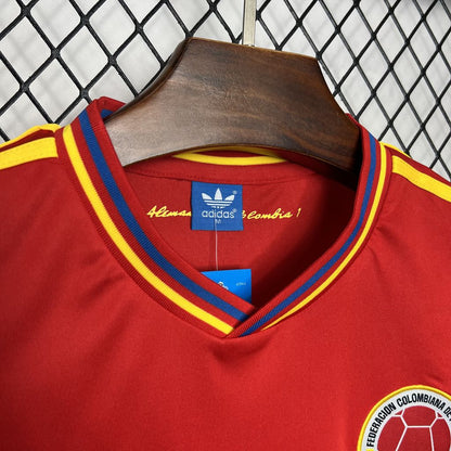 Colombia Visita Retro 1990 Versión Fan