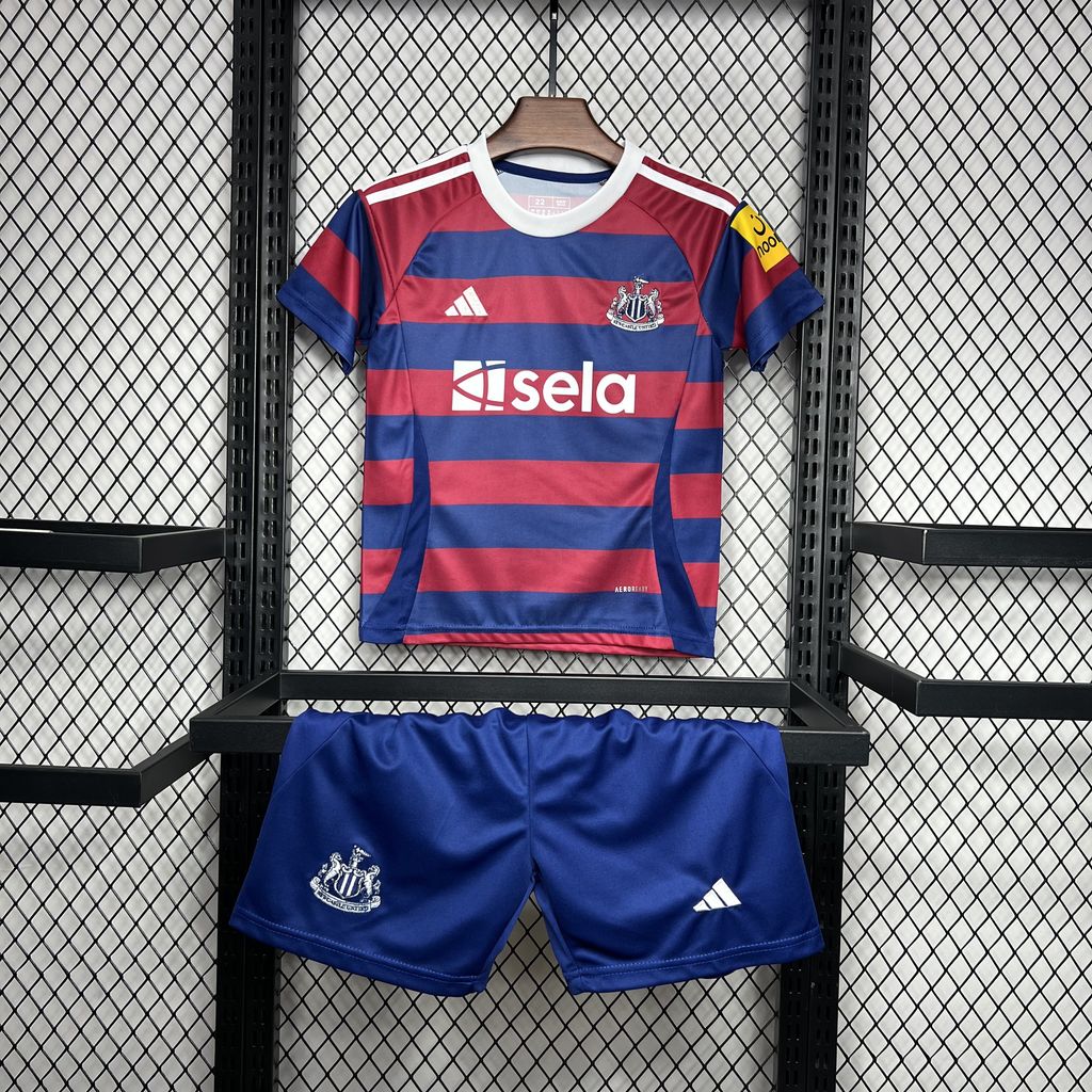 Newcastle Visita 2024/25 Kit Niños