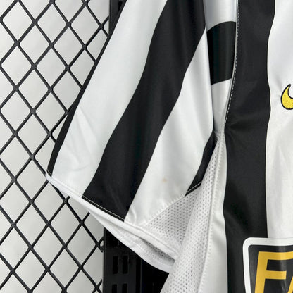 Juventus Local Retro 2002/03 Versión Fan