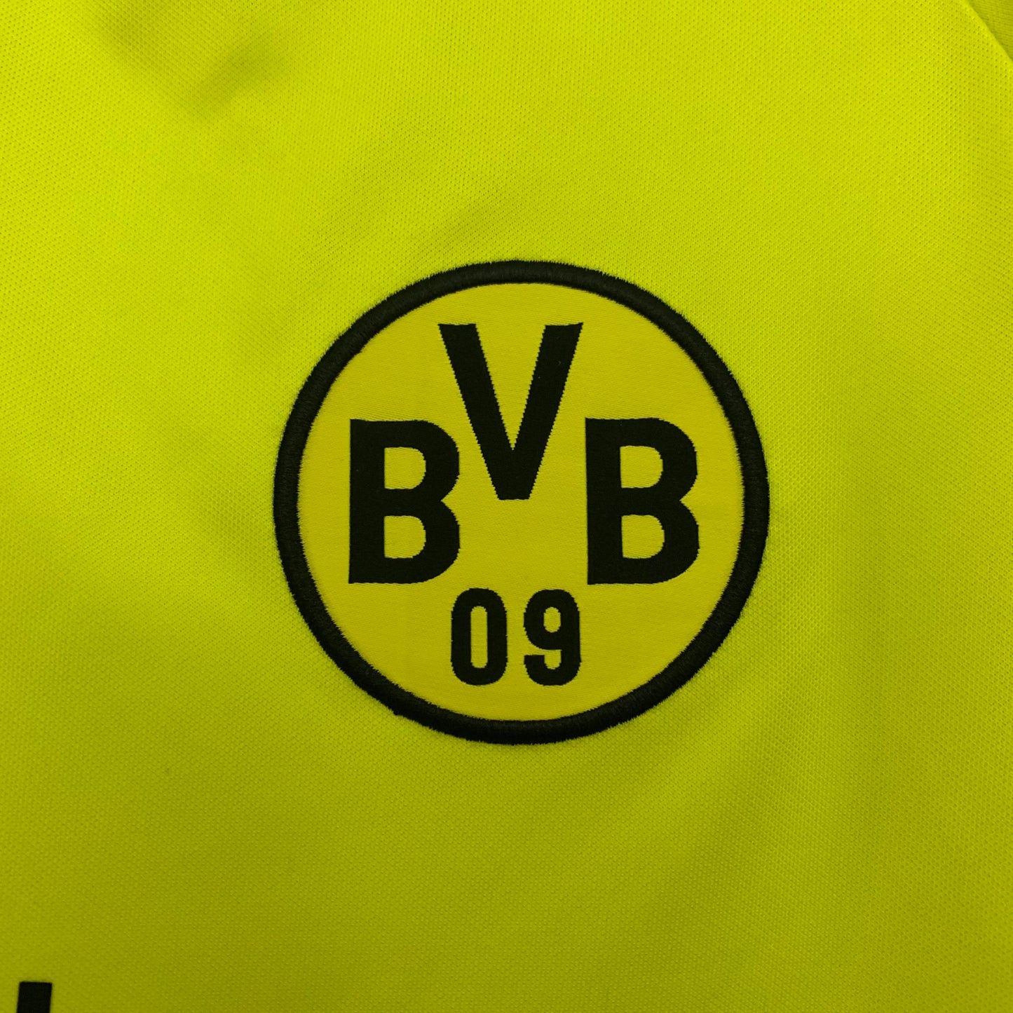 Borussia Dortmund Local Retro 1995/96 Versión Fan