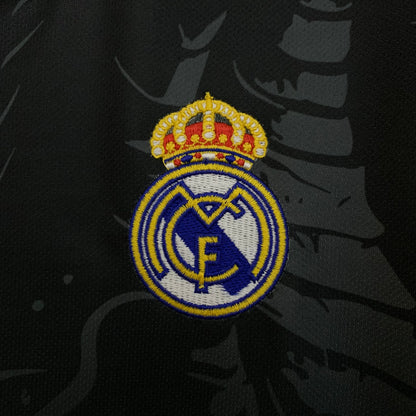Real Madrid Edición Black Dragon 2025/26 Versión Fan