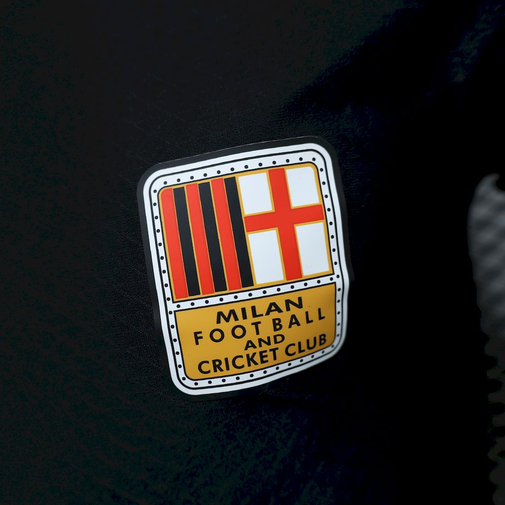 AC Milan Manga Larga 125 Aniversario Negro 2024/25 Versión Jugador