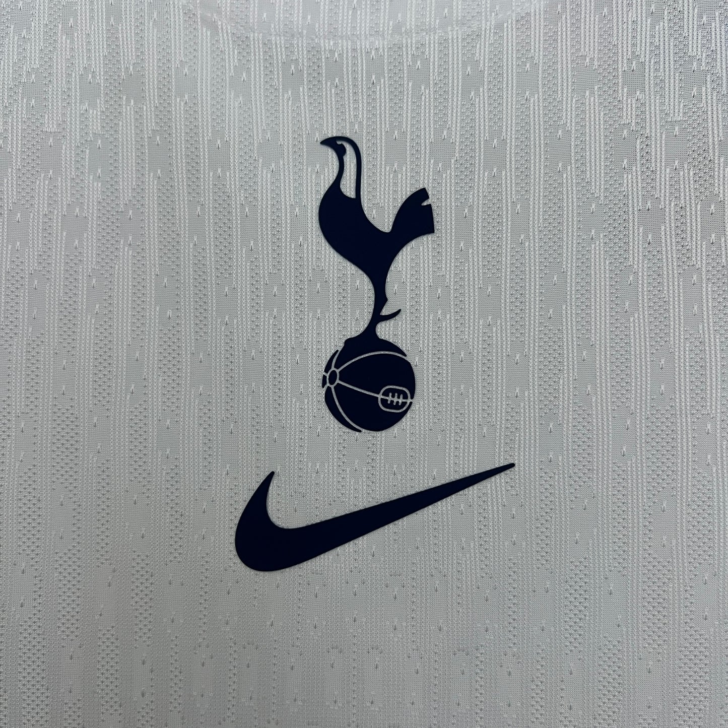 Tottenham Local 2025/26 Versión Fan
