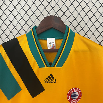 Bayern Munich Visita Retro 1993/95 Versión Fan