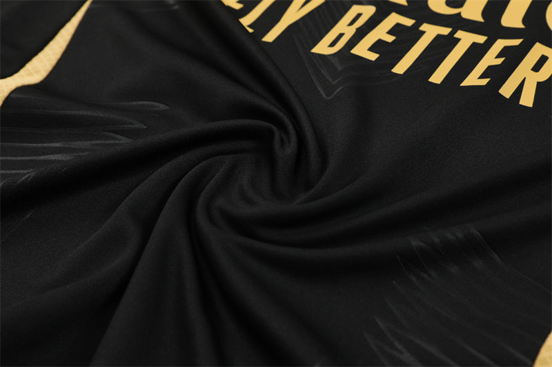 Buzo Completo Real Madrid Negro Diseño Dorado
