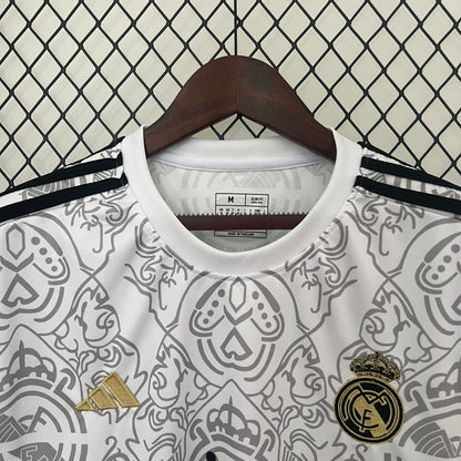 Real Madrid Edición Especial Blanca 2024/25 Versión Fan