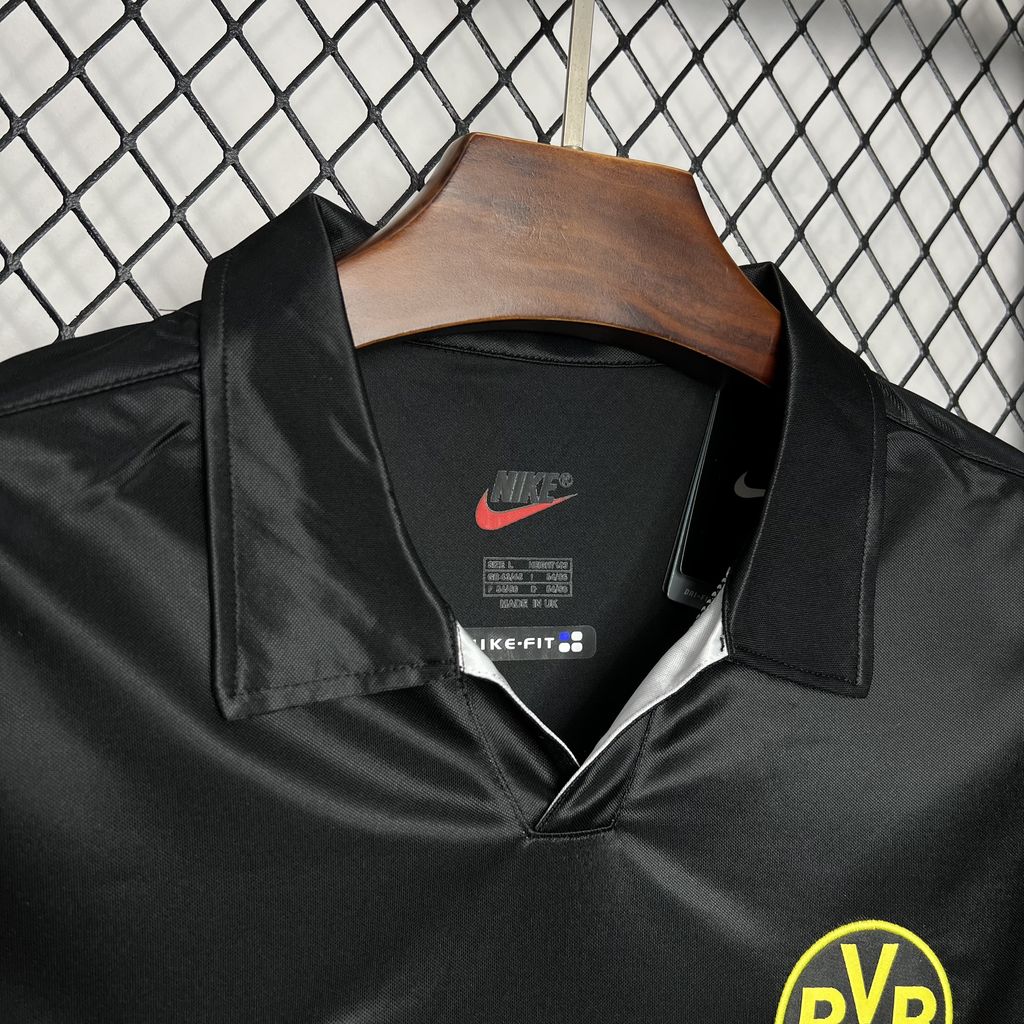 Borussia Dortmund Visita Retro 1998/00 Versión Fan