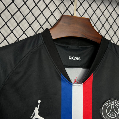 París Saint-Germain Cuarta Retro 2019/20 Versión Fan