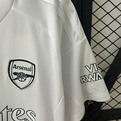 Arsenal Edición Especial Blanca 2025/26 Versión Fan